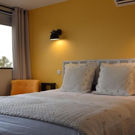Appart-Hotel Chanzy / อองกูแลม ภายนอก รูปภาพ