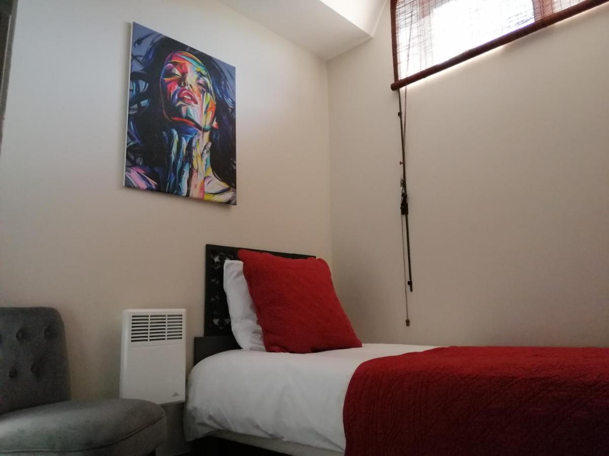 Appart-Hotel Chanzy / อองกูแลม ภายนอก รูปภาพ