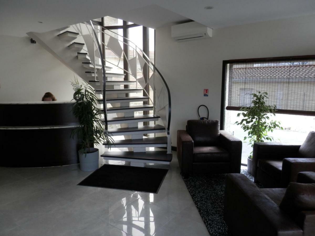 Appart-Hotel Chanzy / อองกูแลม ภายนอก รูปภาพ