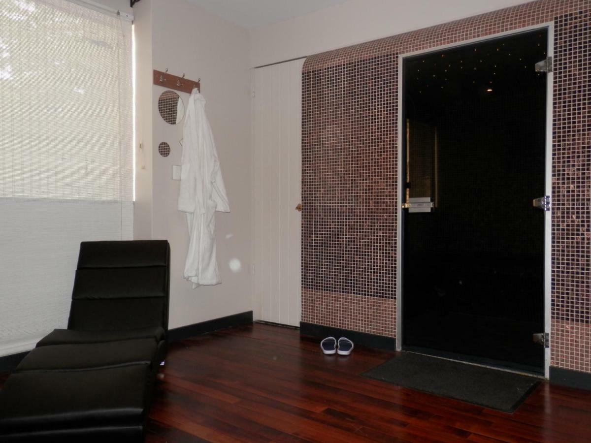 Appart-Hotel Chanzy / อองกูแลม ภายนอก รูปภาพ
