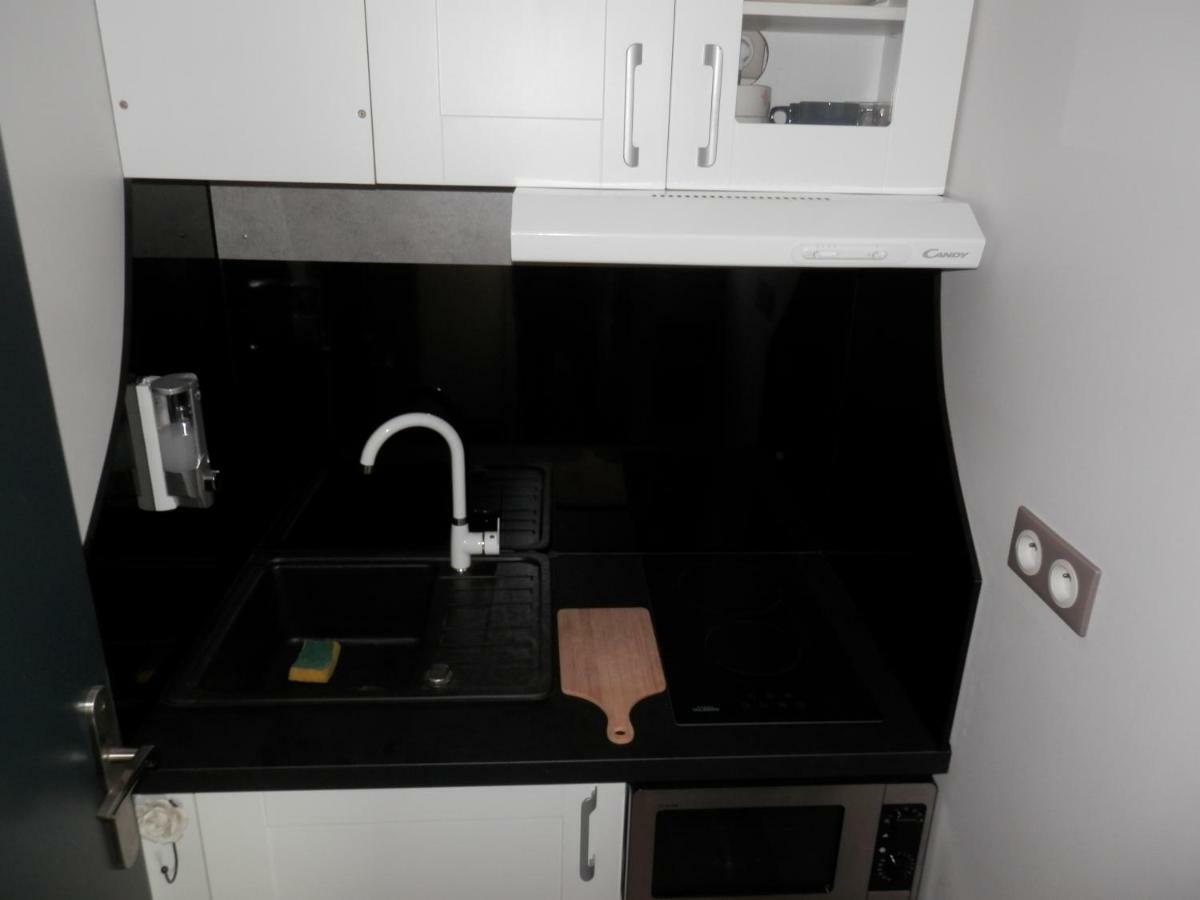 Appart-Hotel Chanzy / อองกูแลม ภายนอก รูปภาพ