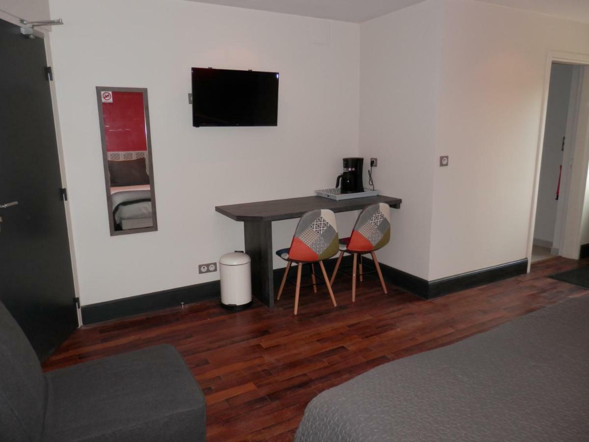 Appart-Hotel Chanzy / อองกูแลม ภายนอก รูปภาพ