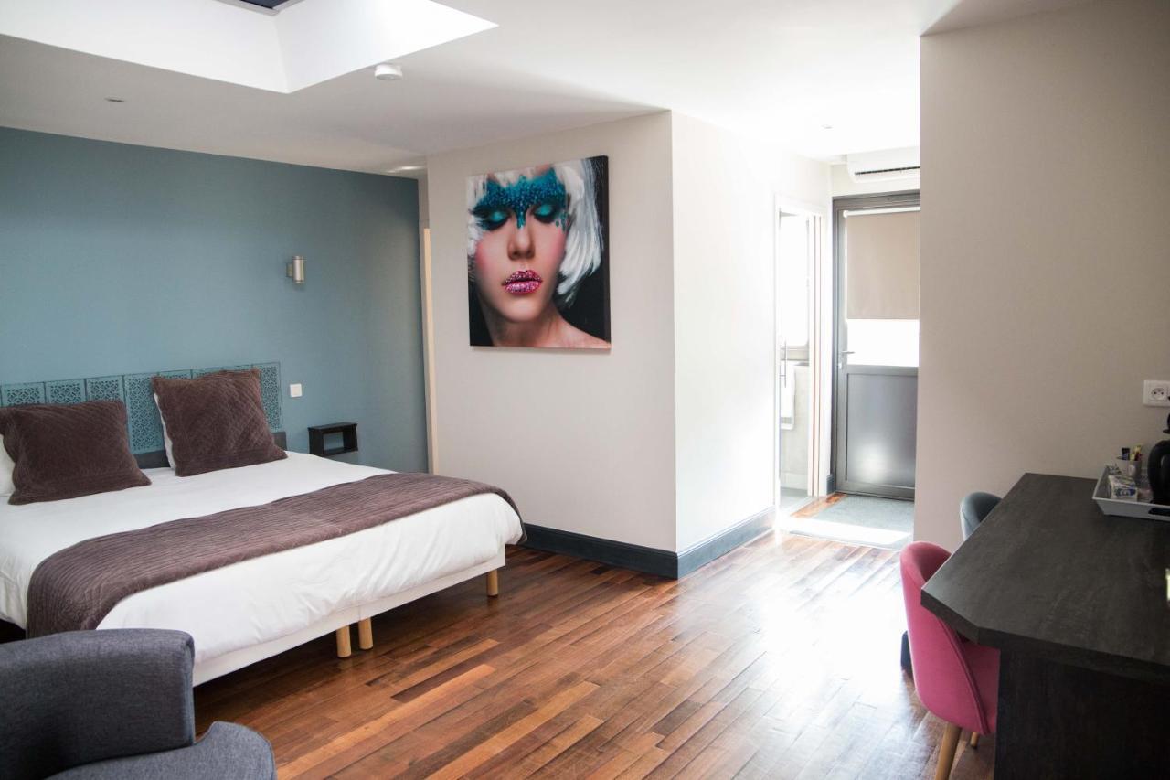 Appart-Hotel Chanzy / อองกูแลม ภายนอก รูปภาพ
