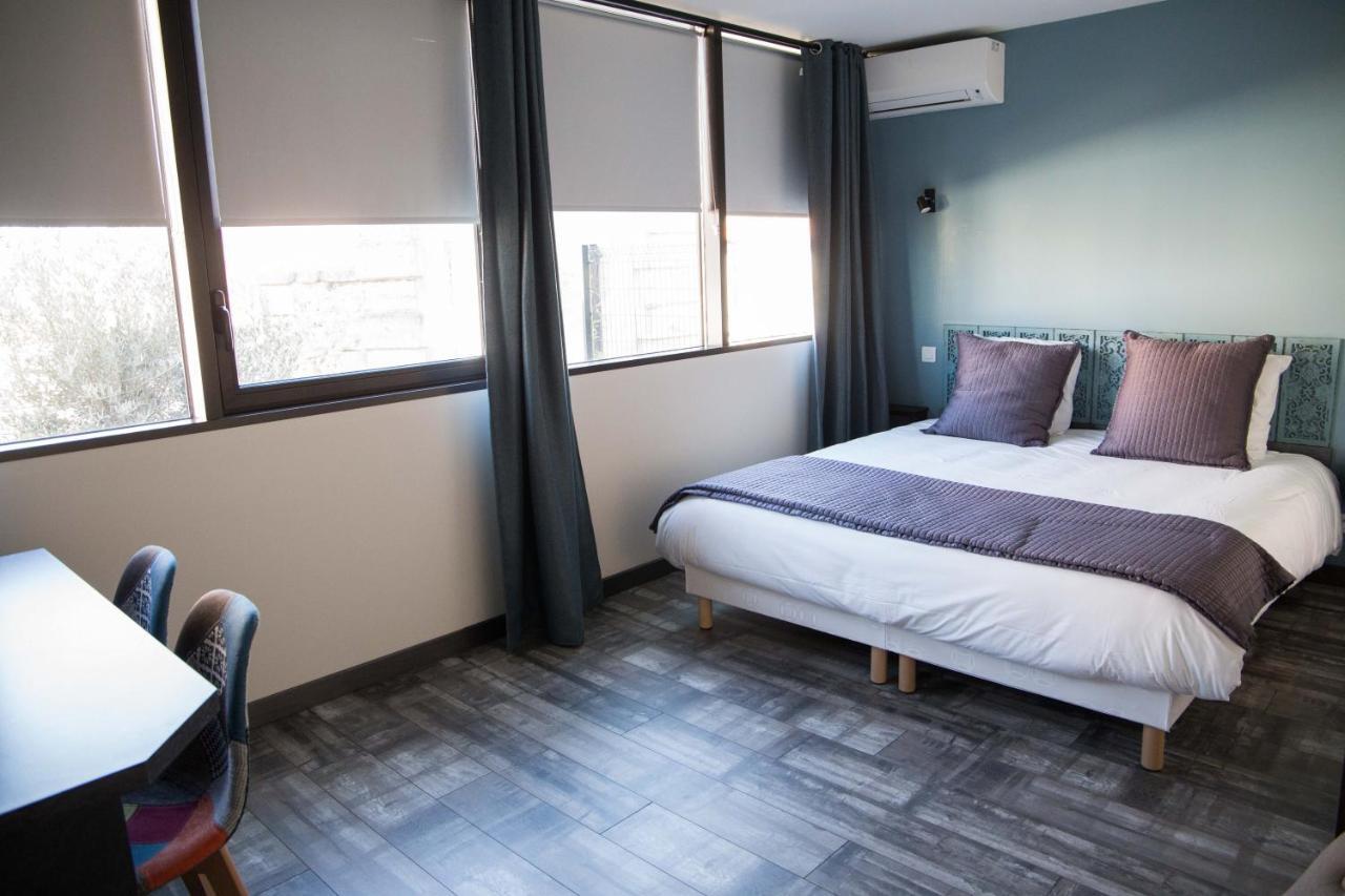 Appart-Hotel Chanzy / อองกูแลม ภายนอก รูปภาพ